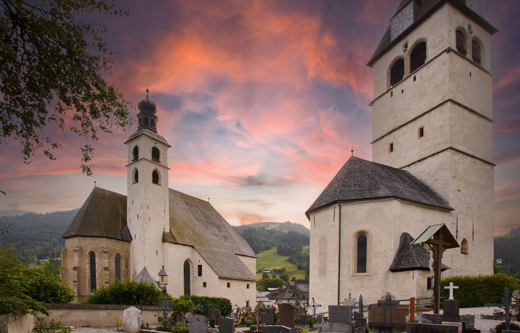 kreativagentur_dunkelblaufastschwarz_branding_klangblickmomente_02