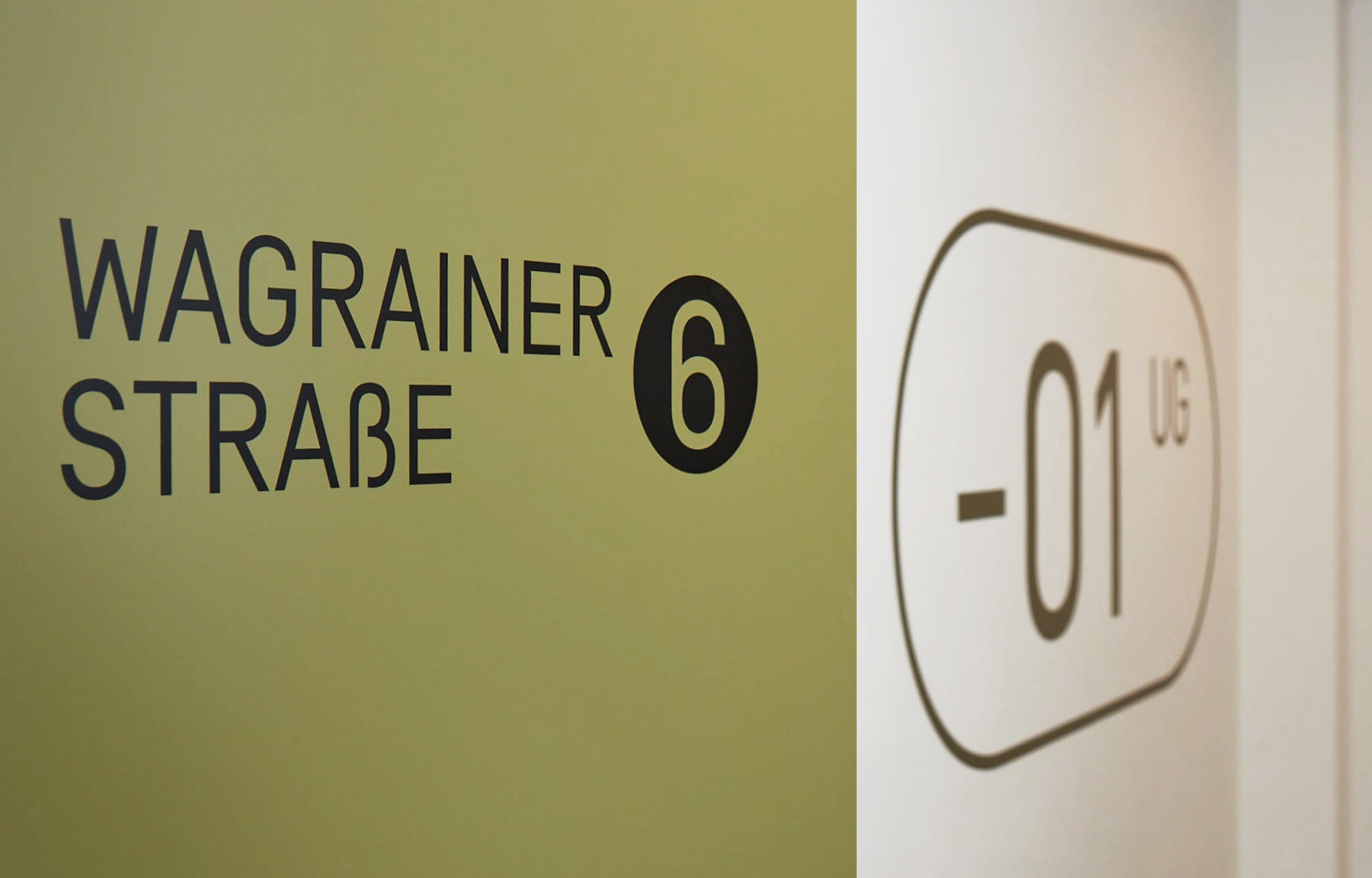 dunkelblaufastschwarz_Werbeagentur_Salzburg_branding_SIMAS_-5